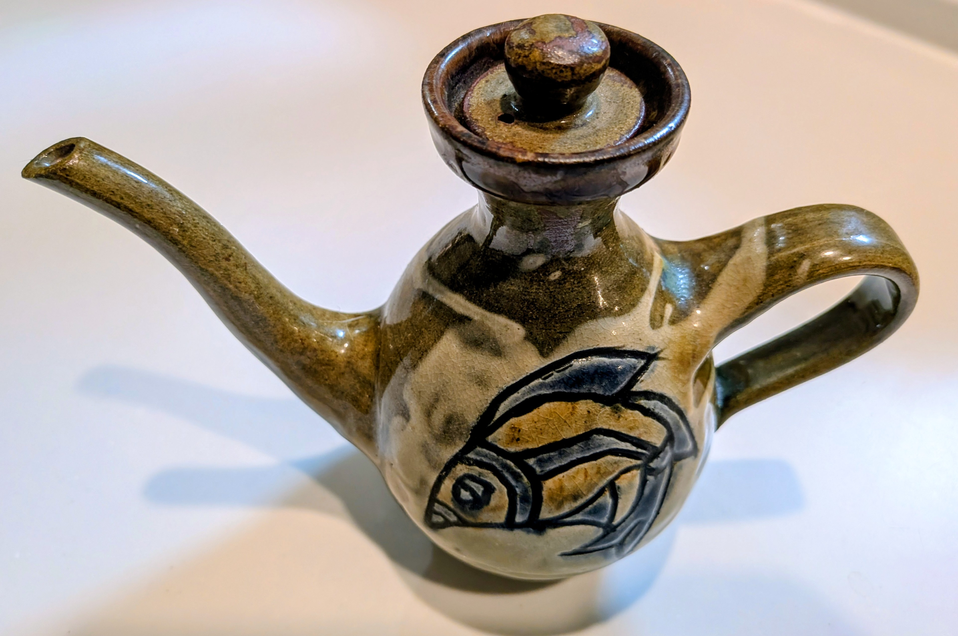 Okinawan Ryukyu Tsuboya-yaki Yachimun District in Naha Pottery